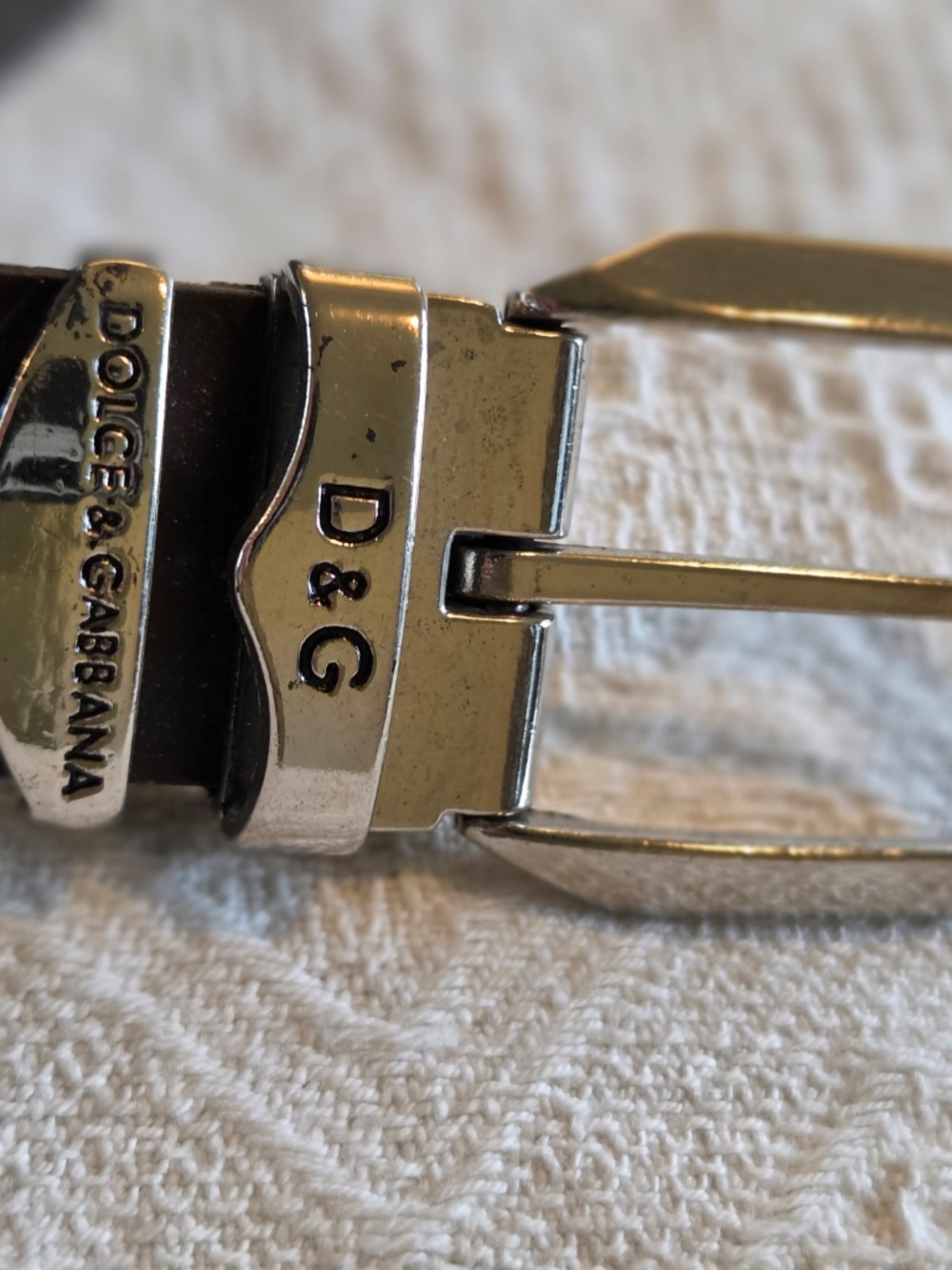Dolce & Gabbana leather belt 45"x1" wide chestnut silver hardware luxury capsule